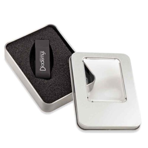 2542 (1) Estuche metálico para Memoria USB - Oferta